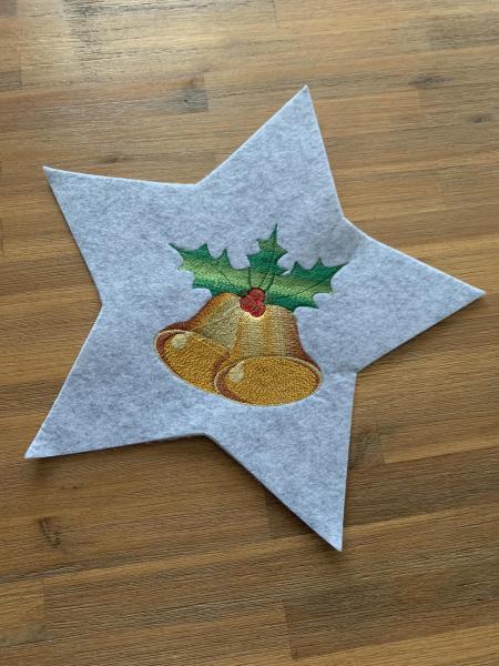 Vollstickdatei Glocken mit Ilex